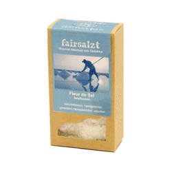 Fairtrade Fleur de Sel Gourmet-Meersalz von fairsalzt in der Schachtel
