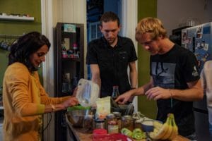 Die Gewinner unseres Advent-Gewinnspiels beim URfair Ayurveda Kochkurs mit Shivani Kapuria